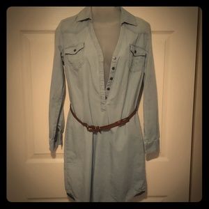 New York & Co. Denim dress 🌻